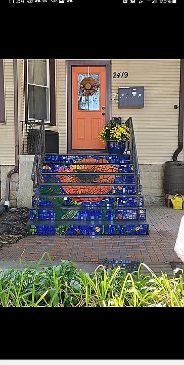1st image of 2419 W Warner Ave