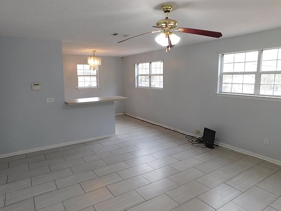 3rd image of 195 Brewington St