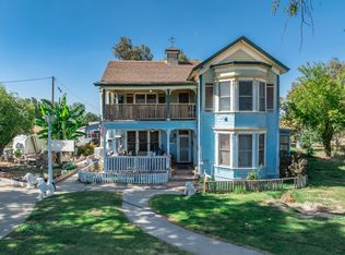 8896 13th Ave, Hanford, CA 93230