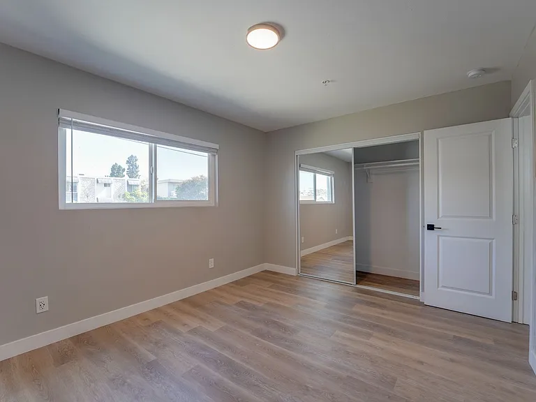 Duplet at Hillcrest | Modern Studio, 1 & 3 Bedroom Apartments — Photo 49