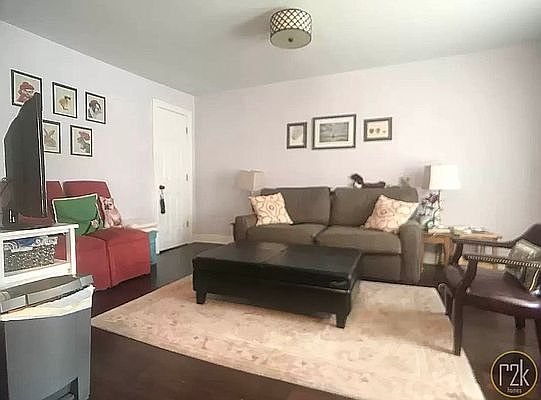 4th image of 22-18 27th St #3