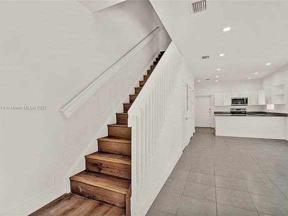 4th image of 6333 NW 1st Pl #6333