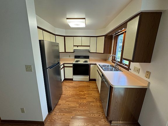 4th image of 2984 Saunders Settlement Rd Unit 2