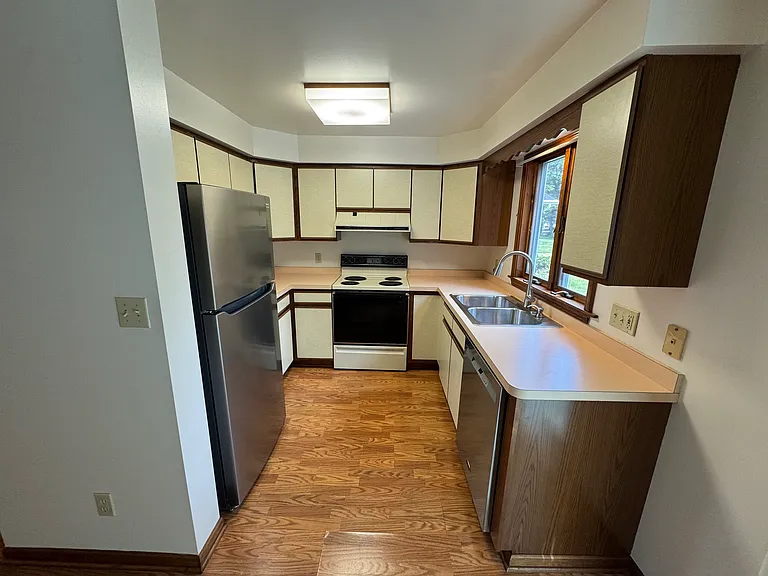 2984 Saunders Settlement Rd #2 — Photo 4