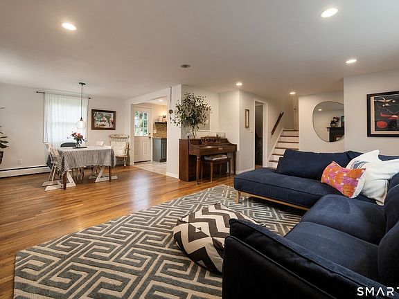 4th image of 5 Cornwall Court