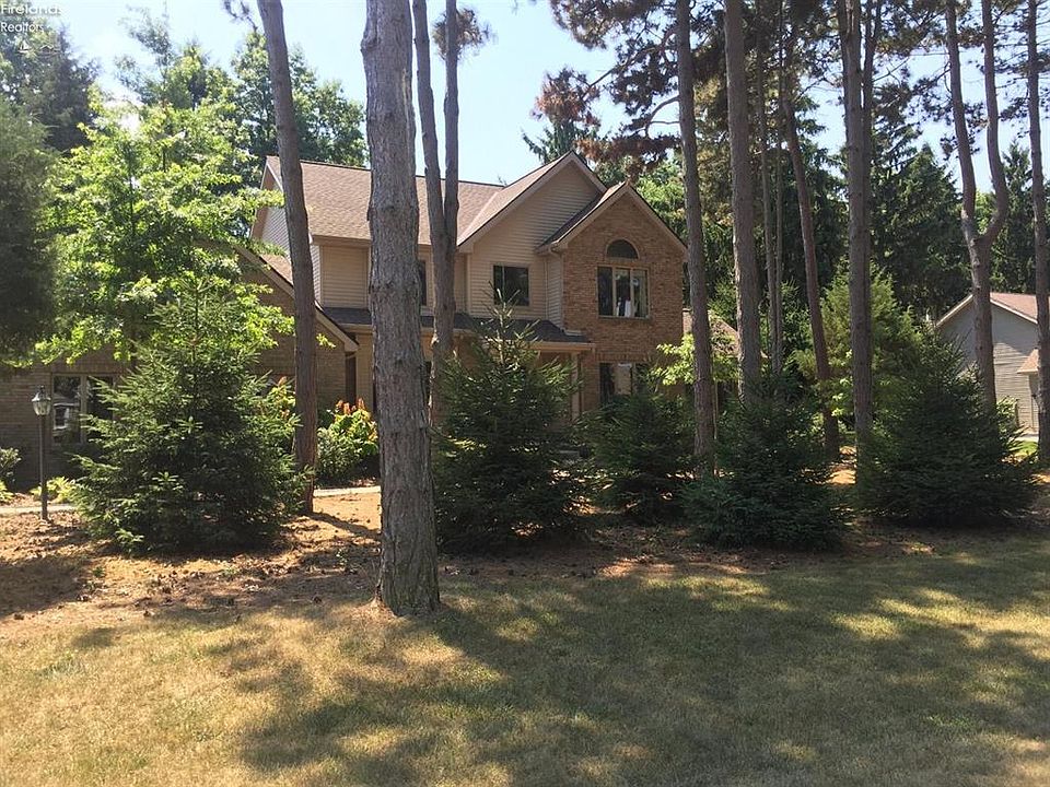 1st image of 4570 E Island Pines Dr