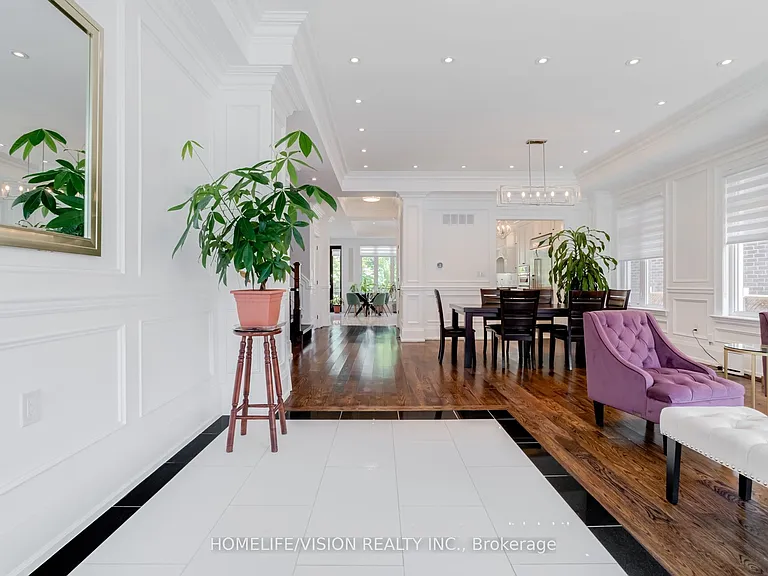 28 Moore Park Ave — Photo 21