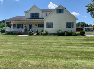 118 Hoagland Rd, Blairstown, NJ 07825