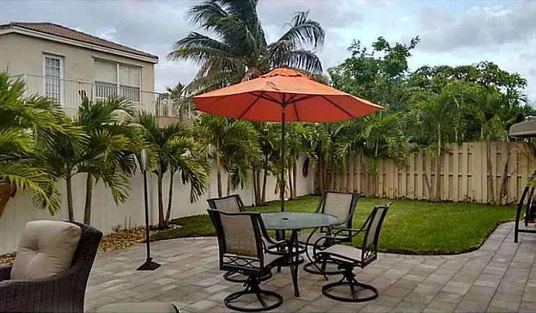 4975 SW 166th Ave — Photo 2
