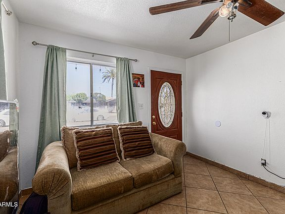 5th image of 503 W 13TH Street
