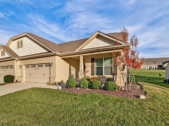 3rd image of 3519 Sainsbury Ln
