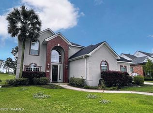 105 Mission Hills Dr, Broussard, LA 70518
