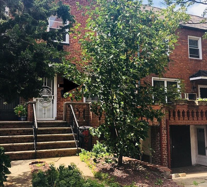 1st image of 9815 67th Ave