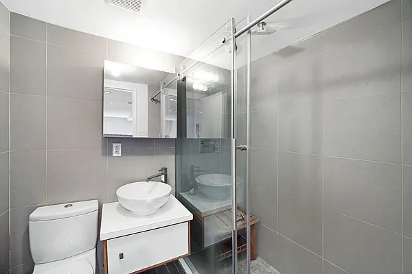 Sold by Compass | media 8