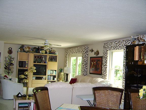 2nd image of 353 S Seffner Ave