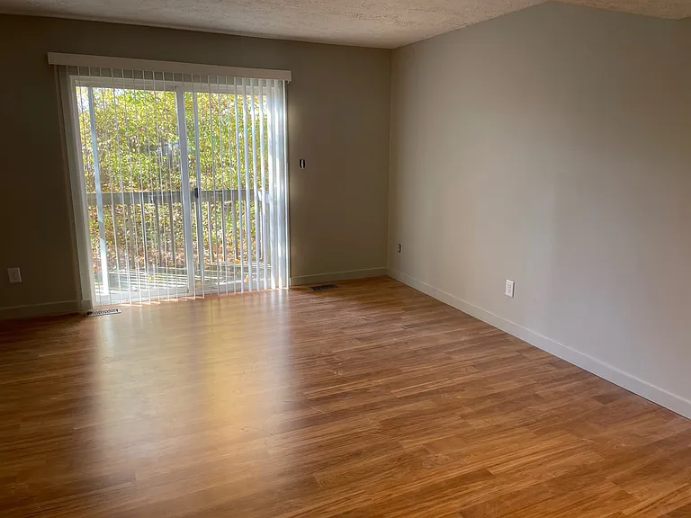 505 E Graham Pl #1 — Photo 10