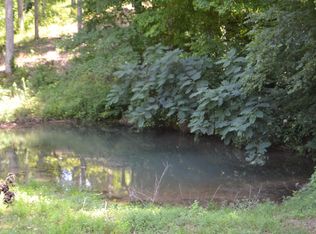 501 Peach Rd, Minor Hill, TN 38473