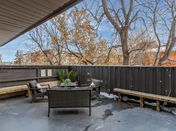 2208 N 17a St SW #1, Calgary, AB T2T 4S1