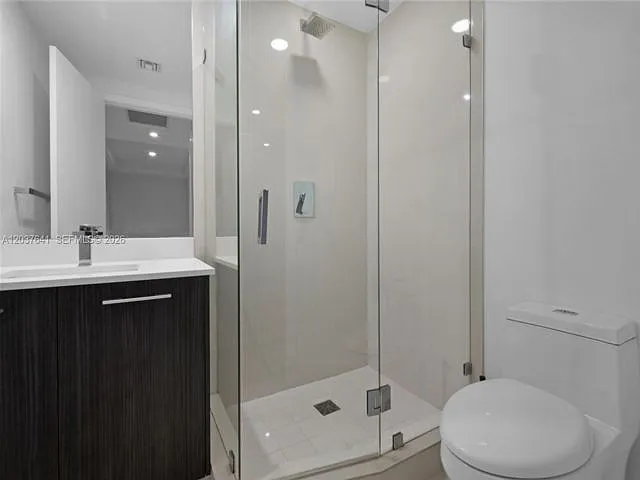 45 SW 9th St #2305 — Photo 3