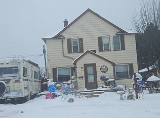 515 5th St SW, Chisholm, MN 55719