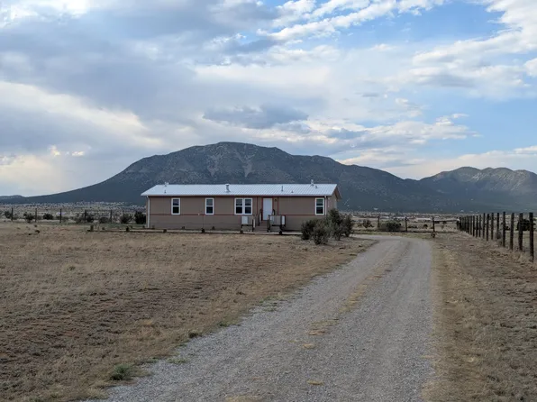 5 Northland Ct W, Edgewood, NM 87015