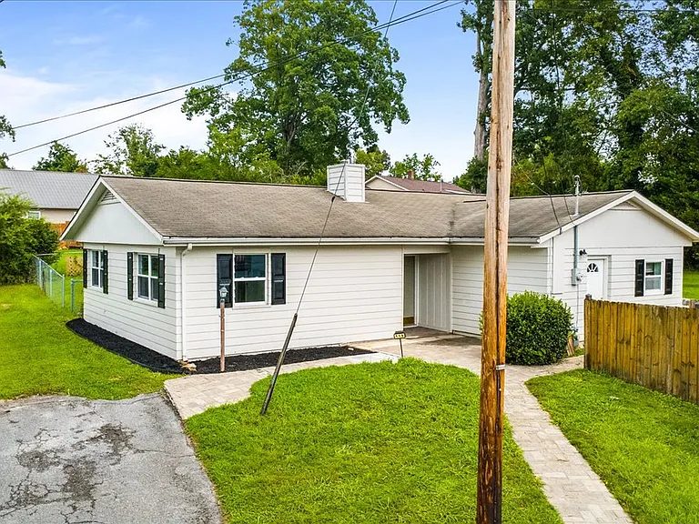 119 Newberry Cir — Photo 1