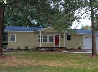 1218 Marion Ave, Pella, IA 50219