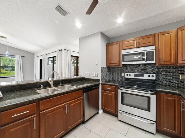 9090 SW 21st Street #A, Boca Raton, FL 33428