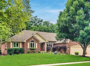 316 Hazy Ln, Greenwood, IN