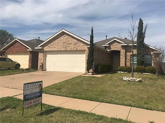 4th image of 803 Plumeria Dr
