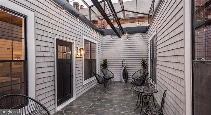 1 bed, 550 sqft, $1,700 — Photo 4