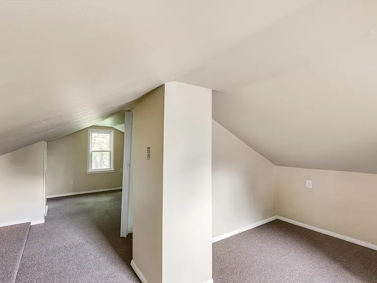 2200 Guthrie Ave — Photo 20