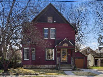 304 W Chamberlin St, Dixon, IL, 61021