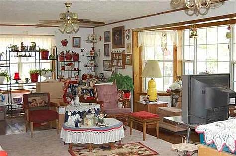 5th image of 3315 County Road 484
