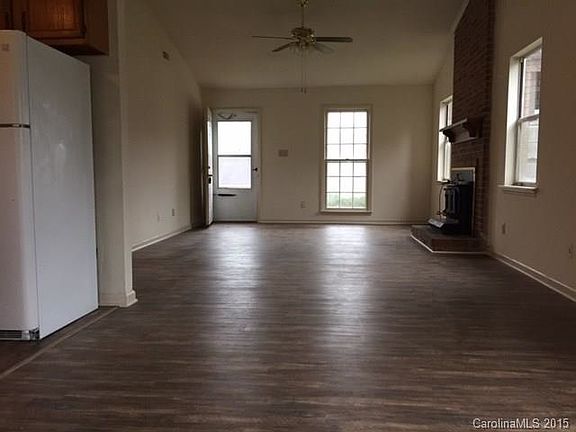 5th image of 1832 Burgandy Dr