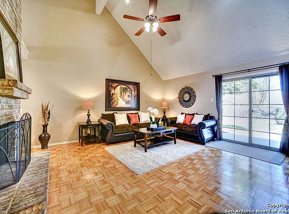 5th image of 6307 Welles Glenn Cir