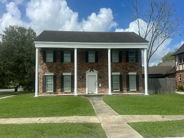 4043 S Pin Oak Ave, New Orleans, LA 70131