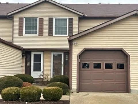 532 Topaz Ln photo 1