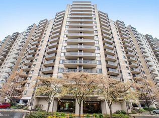 307 Yoakum Pkwy APT 920, Alexandria, VA 22304