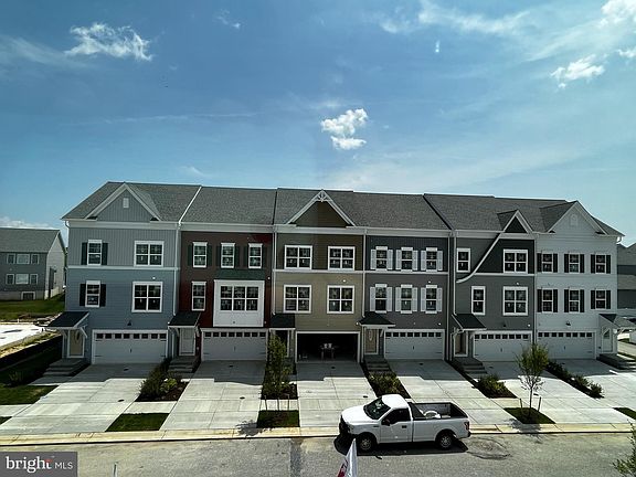 3rd image of 326 Allison Jane Dr #H-5