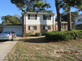 33 Walnut Ave, Shalimar, FL 32579