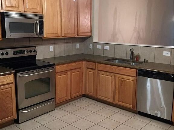 5th image of 10175 Wake Bridge Dr