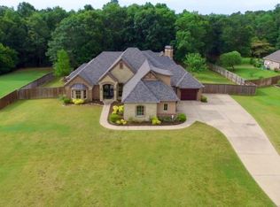 165 Alexis Dr, Longview, TX 75605