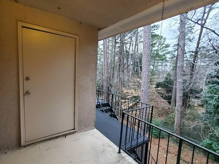 2396 Lawrenceville Hwy #F — Photo 16