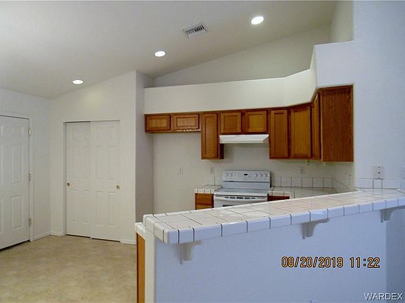 5th image of 2828 Ventana Dr