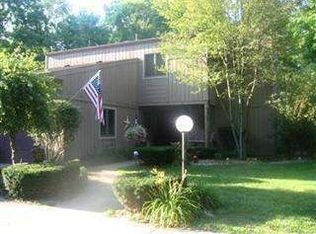 61153 Putnam Rd, Cassopolis, MI 49031