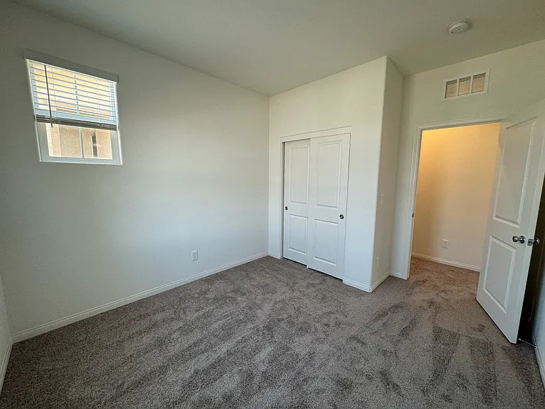 3655 Valpacos Ln — Photo 24