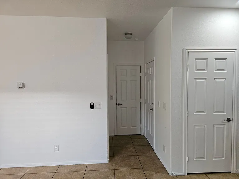 7349 Trailside Park Ct — Photo 12