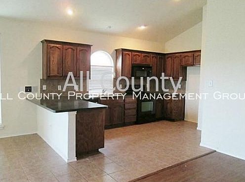 3rd image of 6212 Charisma Ct