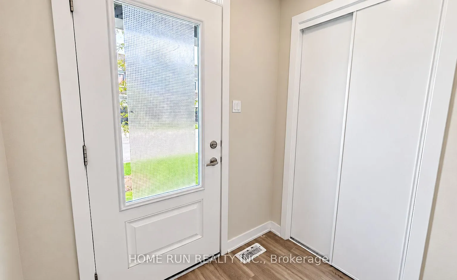 3 bed, $2,650 — Photo 2
